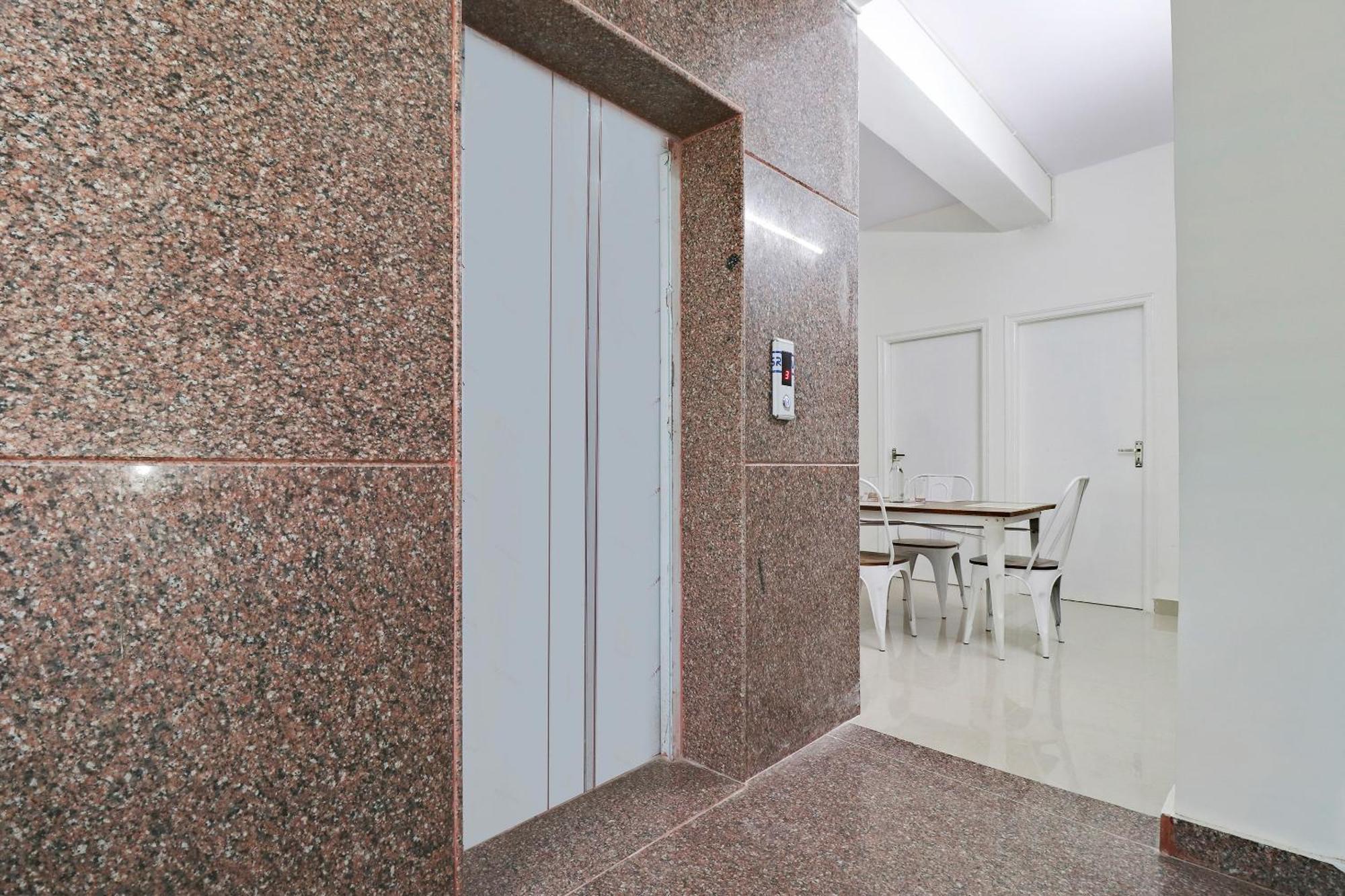 Hotel O Leva Homes Near Baiyappanahalli Metro Station Бенґалуру Екстер'єр фото